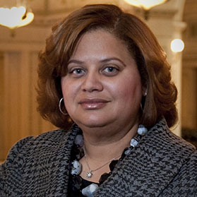 Headshot of Michelle Boone